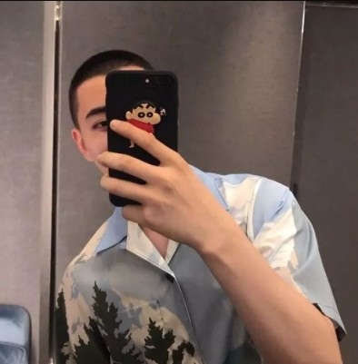 2022年男生微信名字合集_占據沵的心扉