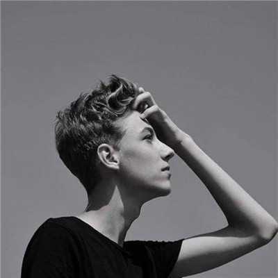 孤独前行网名 你的怀中猫