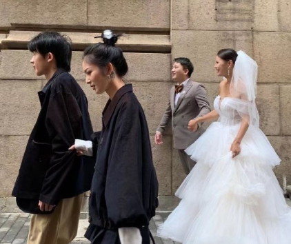 2020年5月20日情侣甜蜜说说、愿你的生活多彩斑斓，