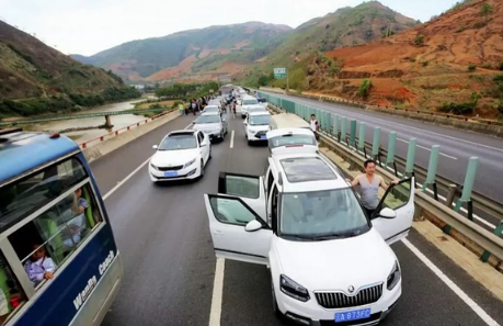 腊八节过得开心的说说_腊八到，鸿运旺，烦恼