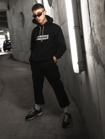 二月二龙抬头父亲生日祝福语 **父亲是这个家庭最