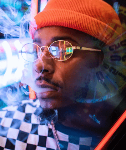 儿子的生日跟情人节是一天怎么发说说 云想衣裳花想容，浪漫