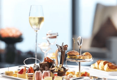 愚人节快乐祝福视频、现在愚人节爆发的电脑