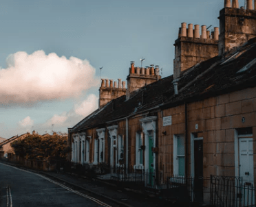 女生节祝福语学术版 **女孩们的坚韧和勇