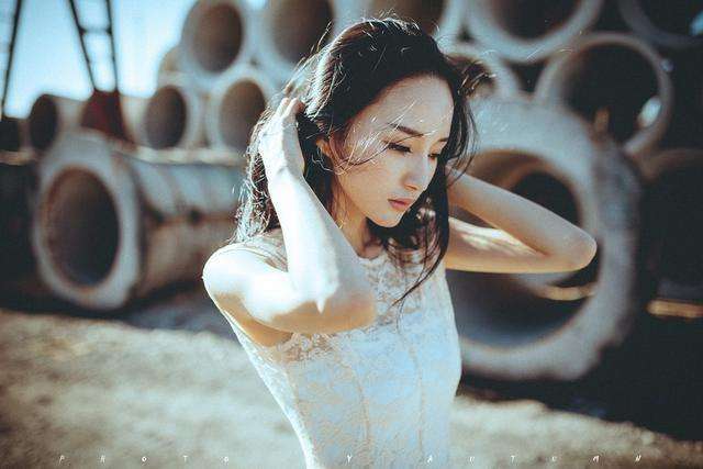 又是一年愚人节伤感说说_愉人才是打开愚人节的