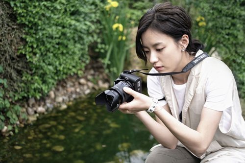 2021微信伤感个性签名女生冷淡、你说清醒容易孤独我就