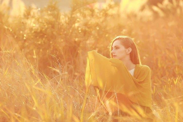 2021年非主流个性签名大全_我会擦去我不小心滴下