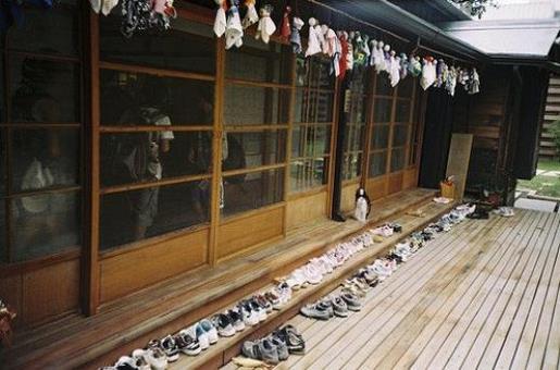 90后女生唯美个性签名 我也只有一个一生