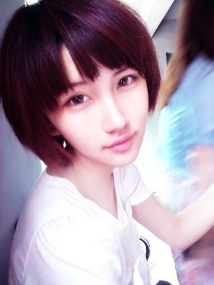 非主流男生超拽个性签名2021最新版的--我不过问你的事情，成--我不过问你的事情