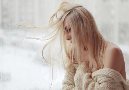 2021超拽个性签名最潮的句子_你好我就是那个提着一