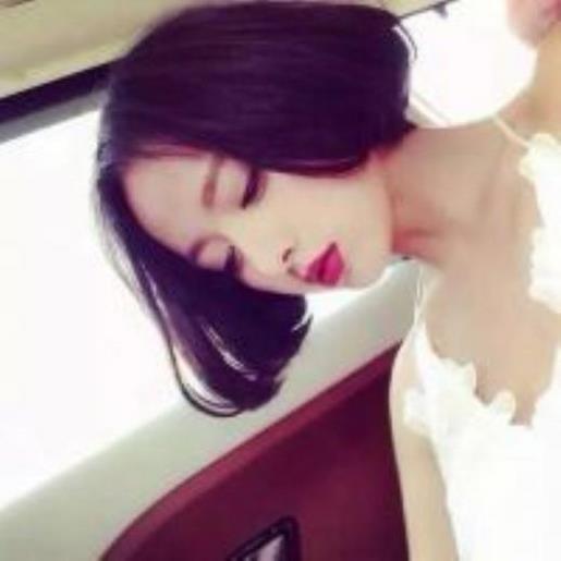 2021下雨天超唯美个性签名--我愿久居深海然后走向