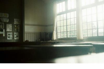 2021超拽女生个性签名女神范 人生最大的无奈就是：--发型向右